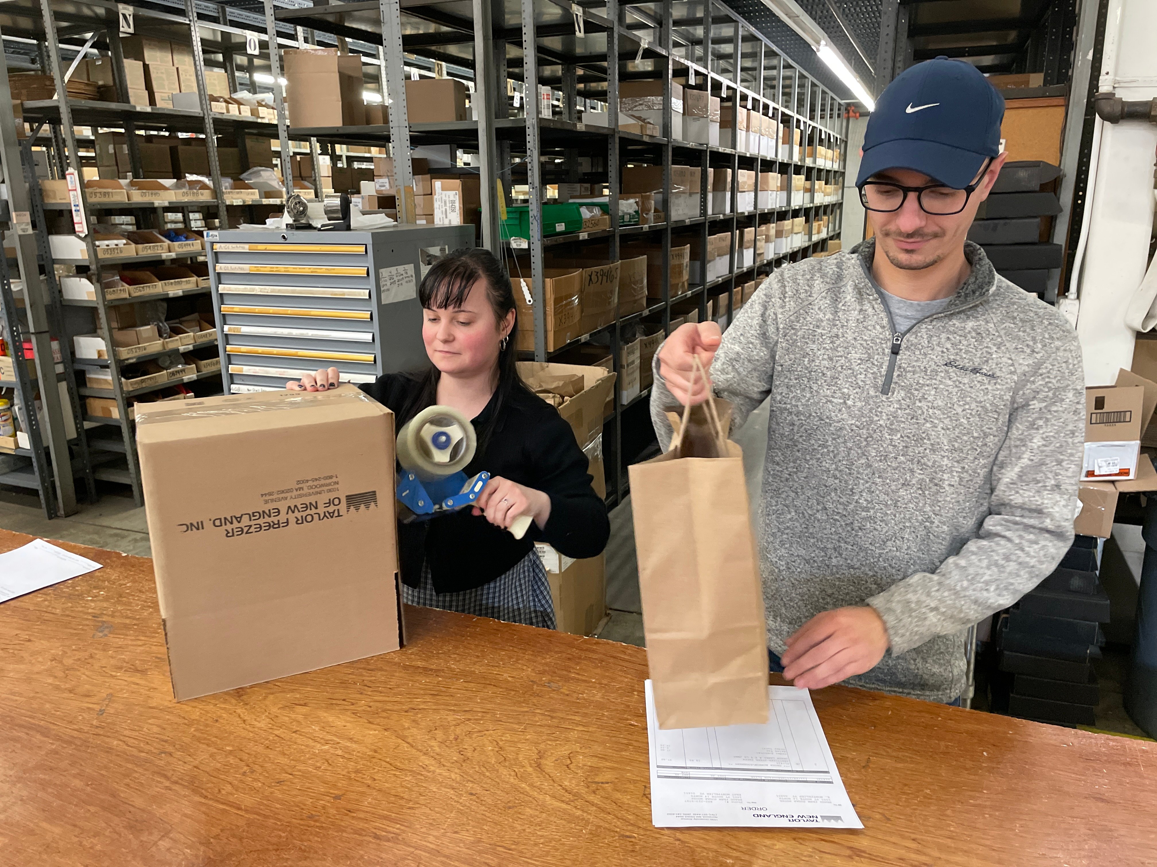 Parts team packing materials